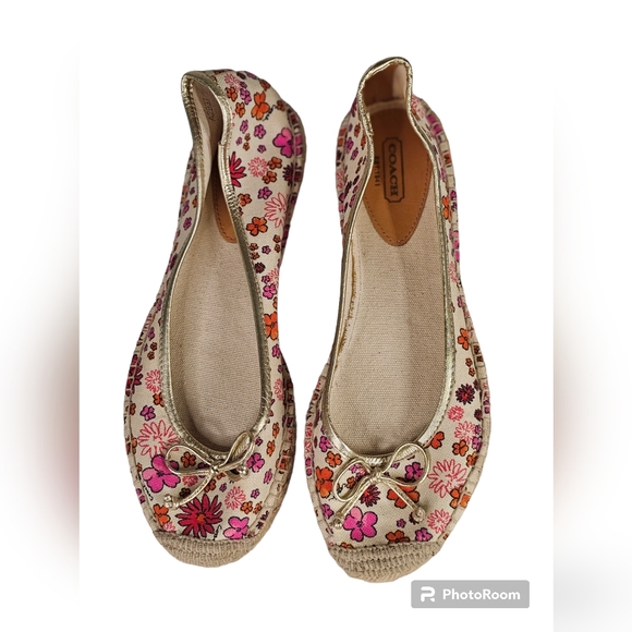 *NWOB* Coach Floral Espadrilles - Picture 2 of 14